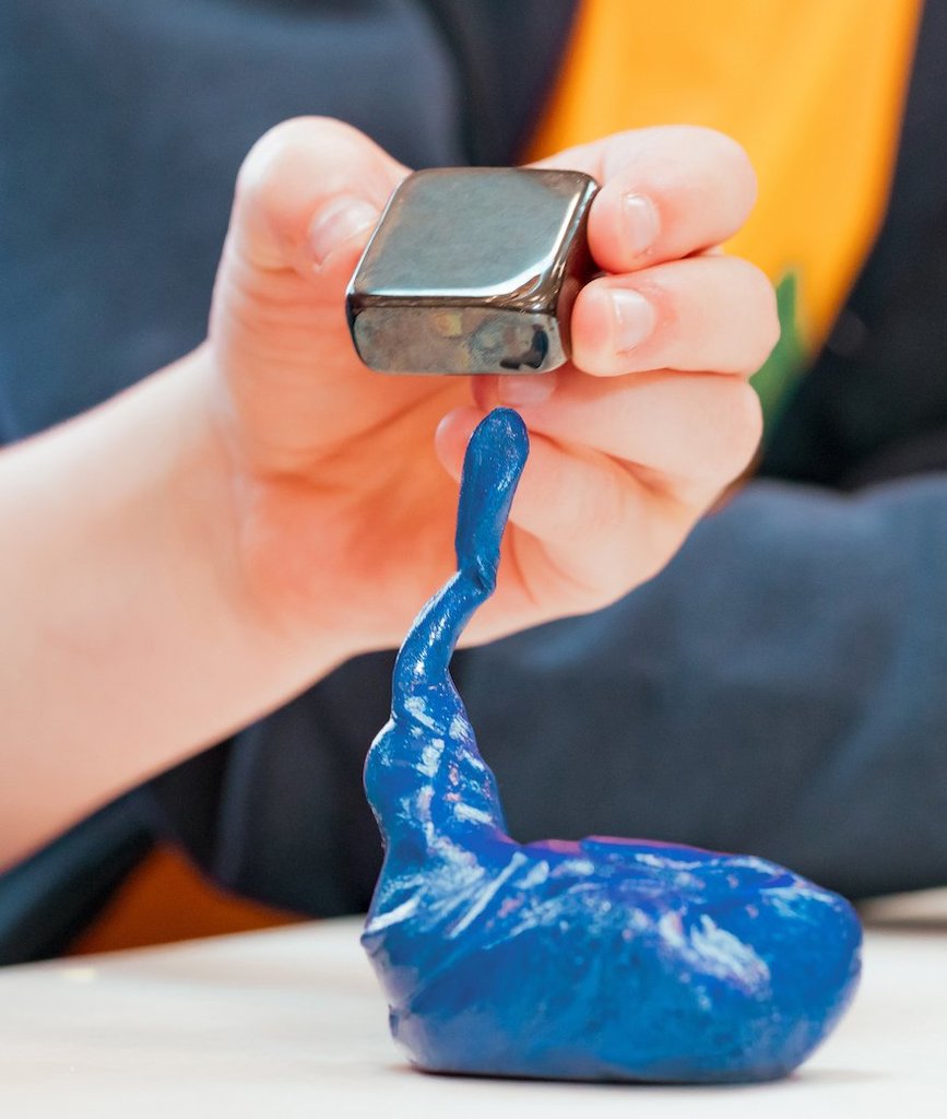 Crazy Aaron's® Thinking Putty® Magnetic Storms: Tidal Wave